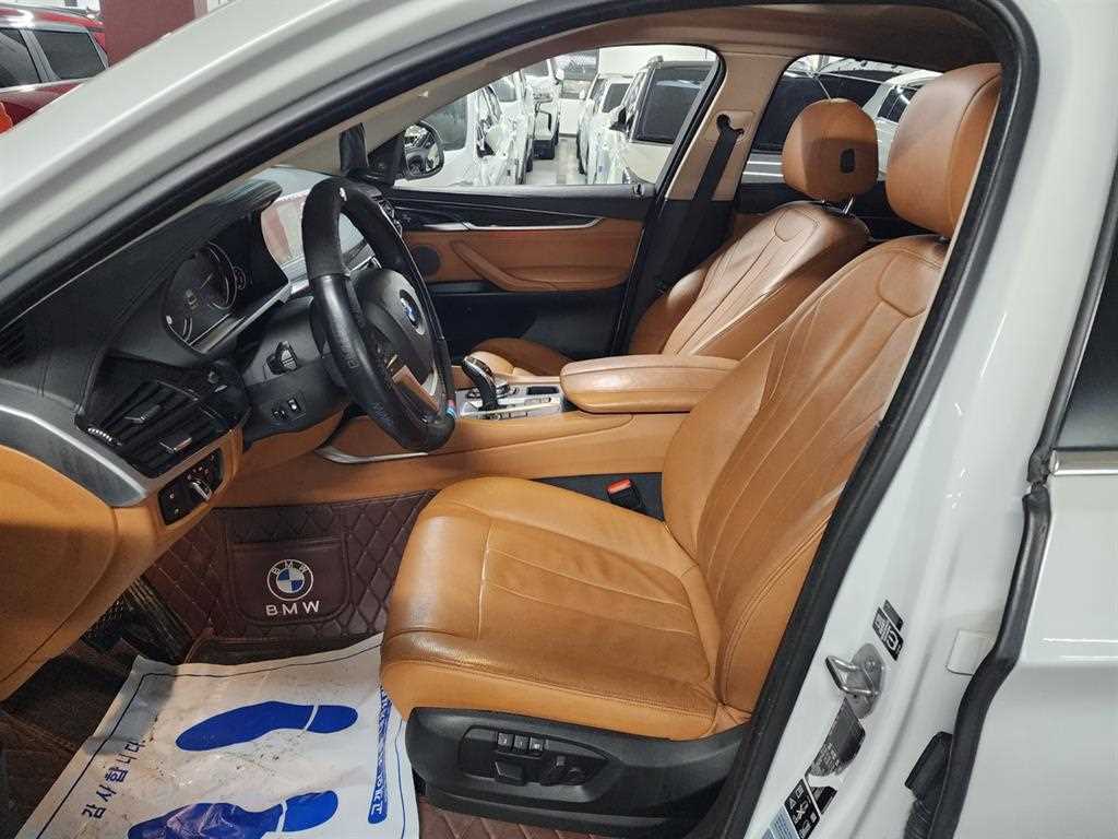 BMW X6 - Vista 9
