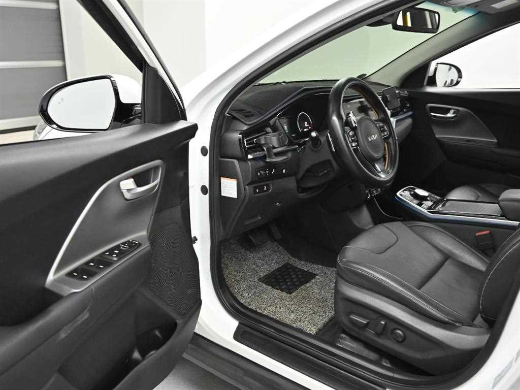 KIA Niro - Vista 10