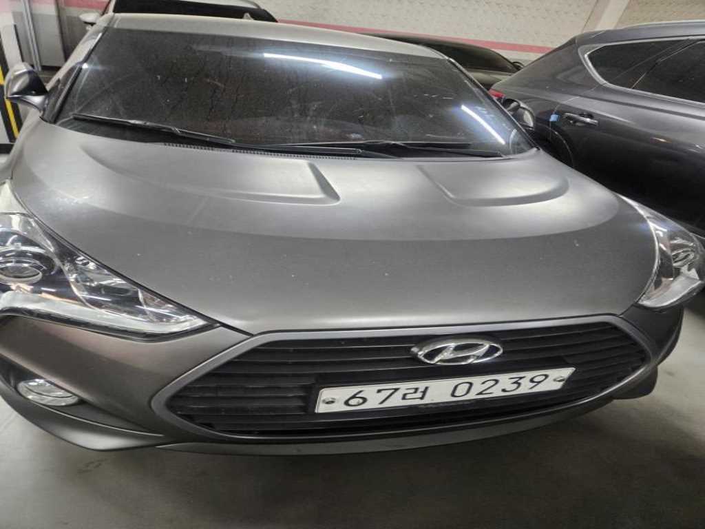HYUNDAI Veloster - Vista 6