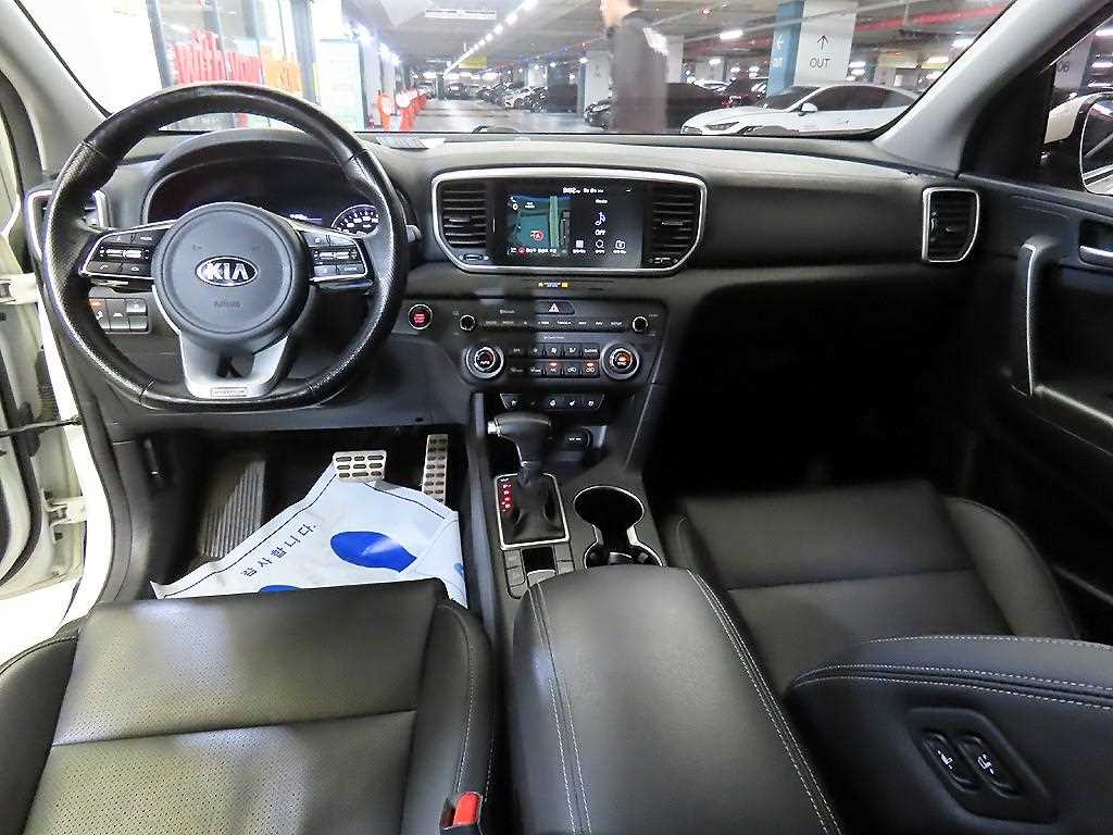 KIA Sportage - Vista 10