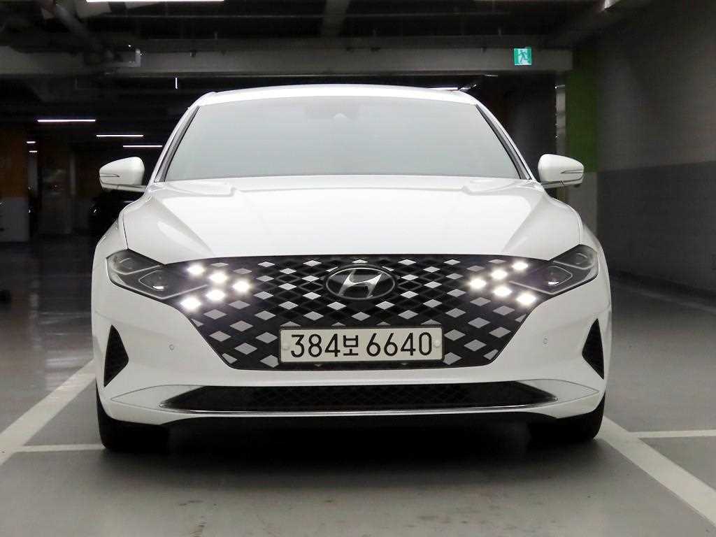 HYUNDAI Grandeur 2020 Blanco - Importación desde Corea - HF Imports Iquique - Foto 1