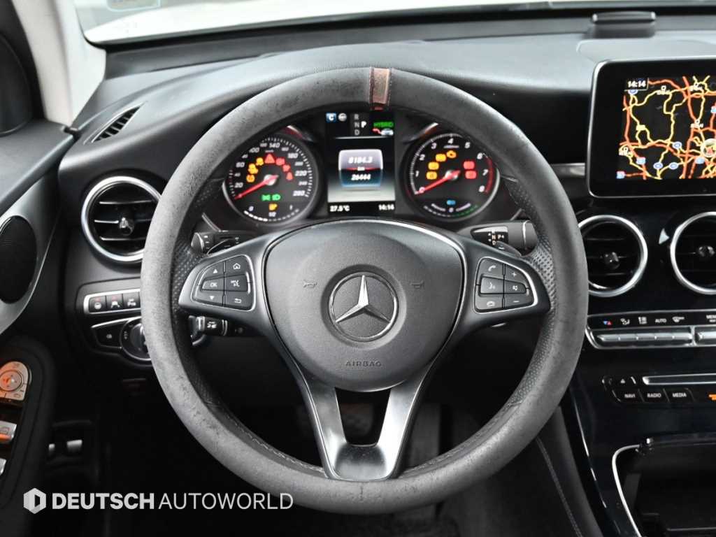 Mercedes Benz GLC Class 2019 Blanco - Importación desde Corea - HF Imports Iquique - Foto 13