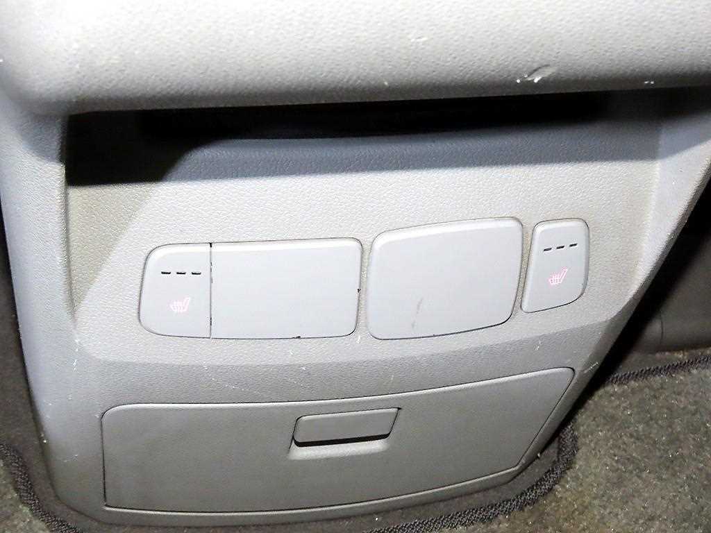 KIA Carnival 2015 Gris - Importación desde Corea - HF Imports Iquique - Foto 16