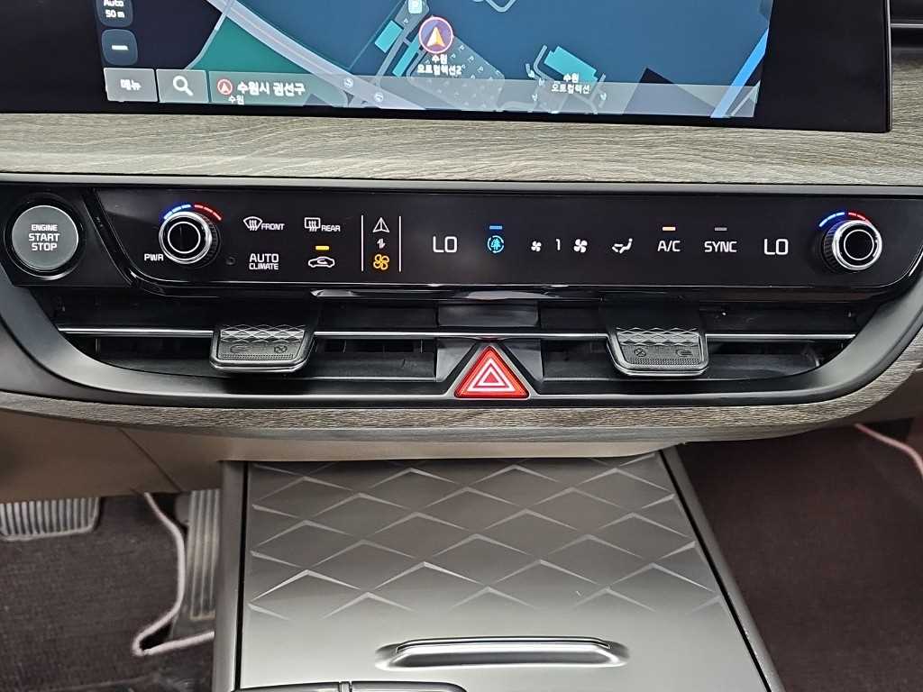 KIA K8 - Vista 10