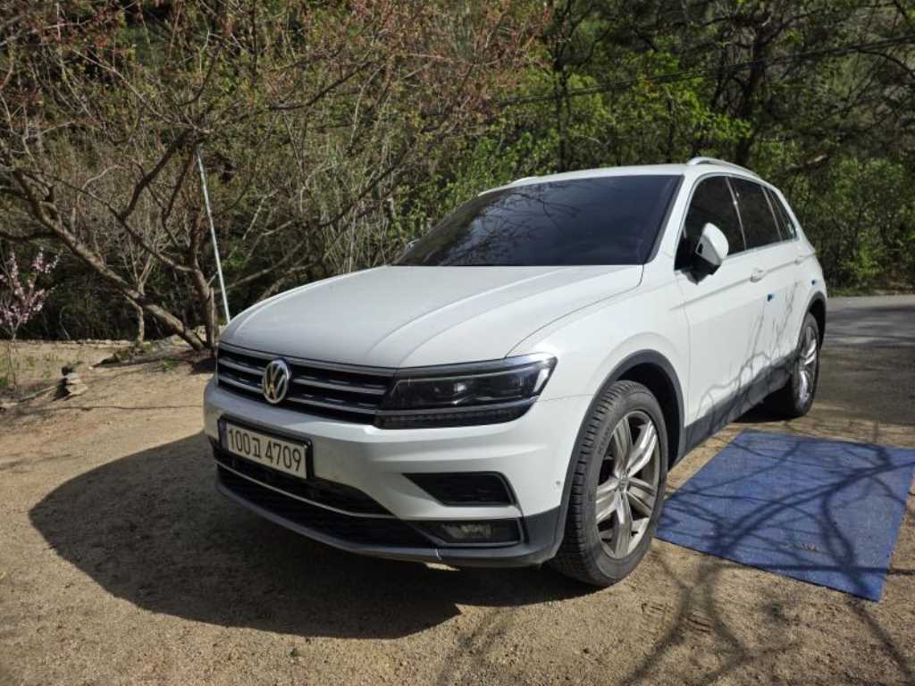 Volkswagen Tiguan - Vista 3