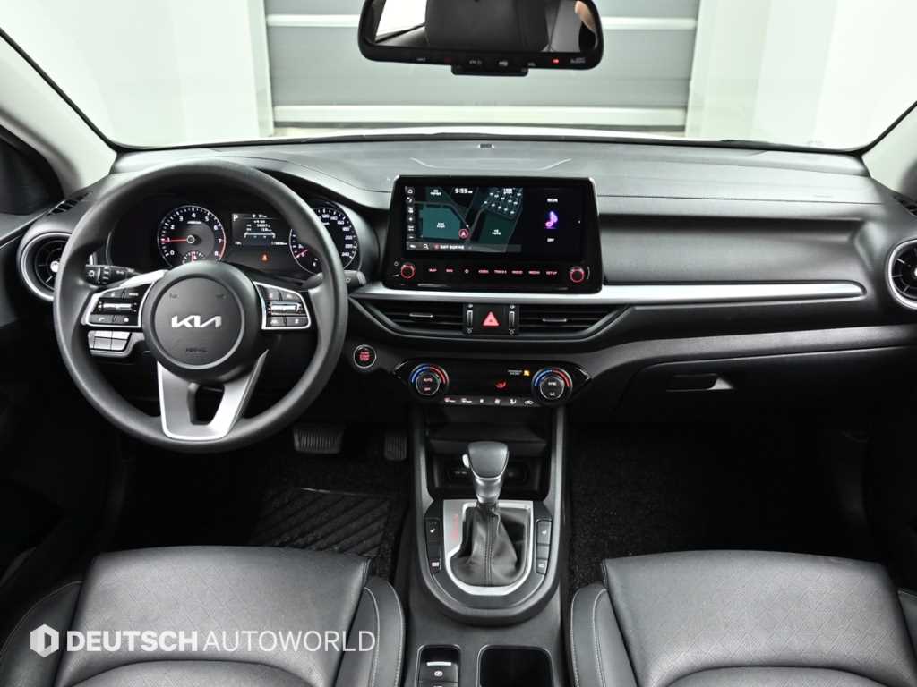 KIA K3 - Vista 7