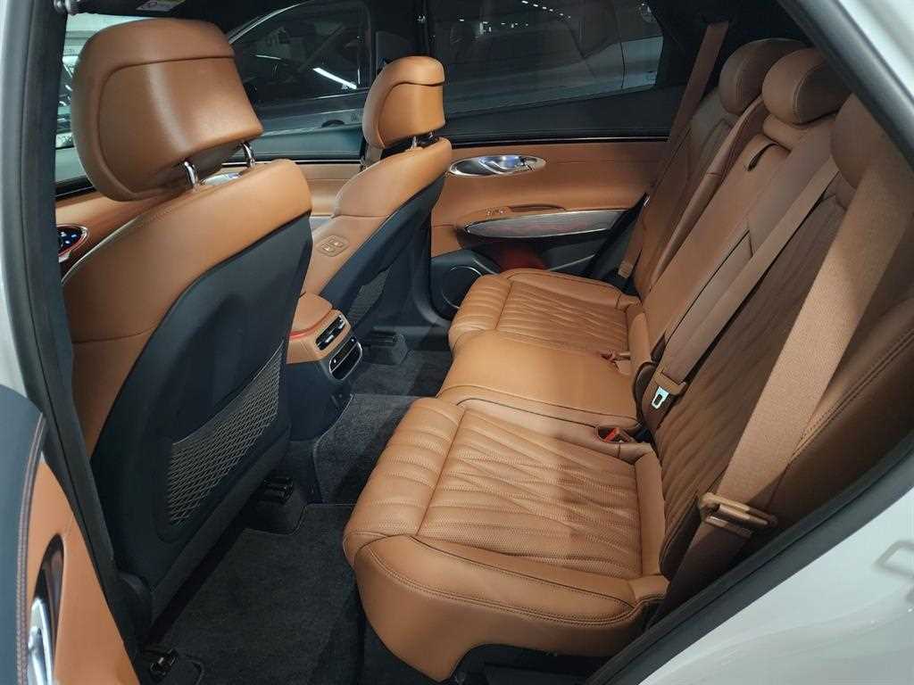 Genesis GV70 2023 Blanco - Importación desde Corea - HF Imports Iquique - Foto 14