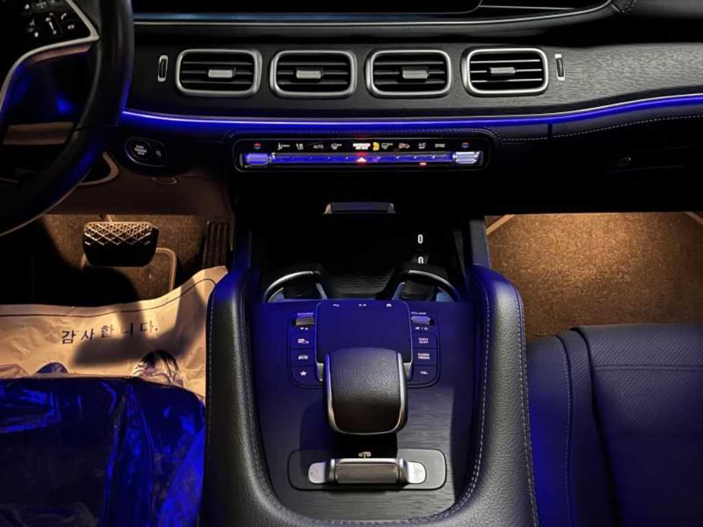 Mercedes Benz GLE Class - Vista 11