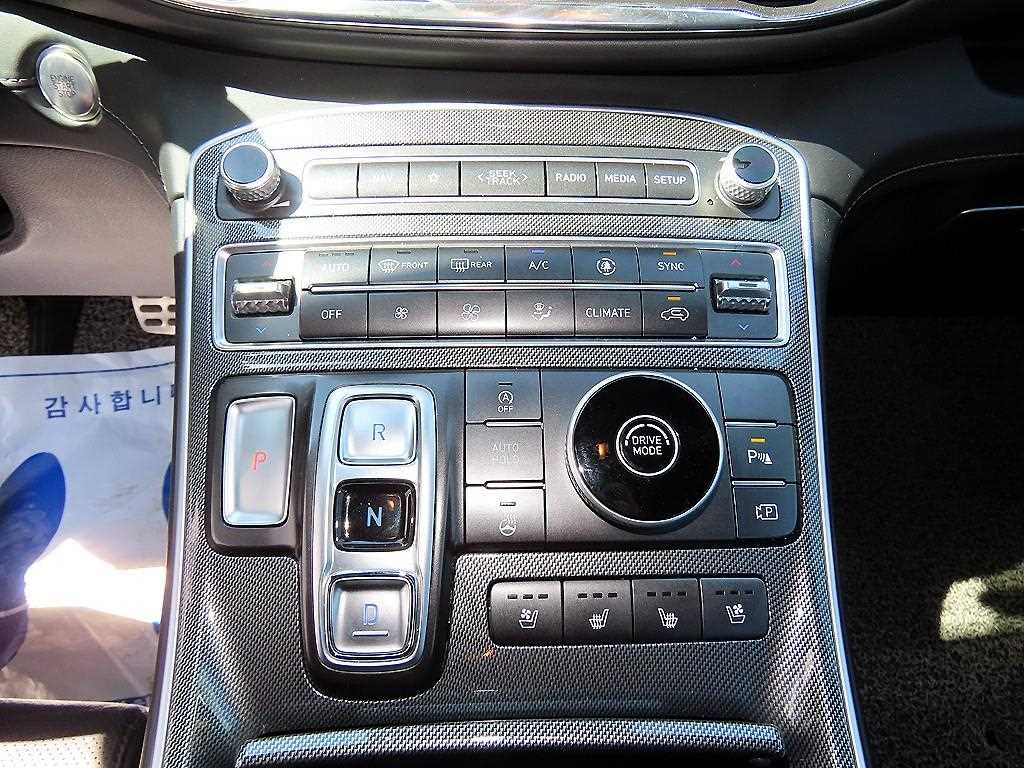 HYUNDAI Santa Fe - Vista 10