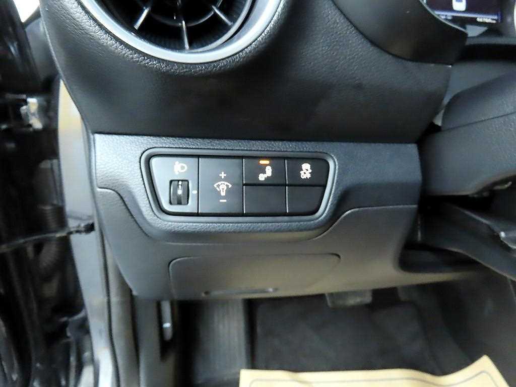 KIA K3 - Vista 12