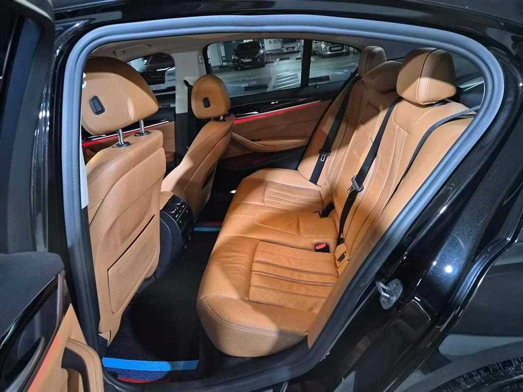 BMW 5 Series - Vista 7