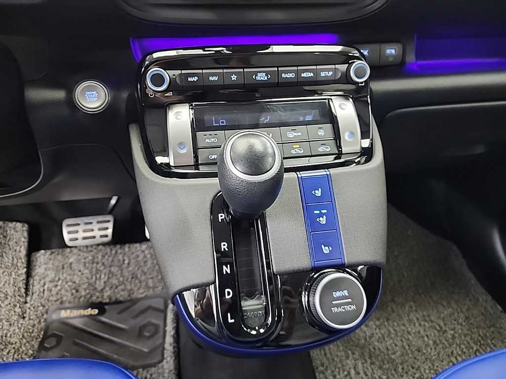 HYUNDAI Casper - Vista 8