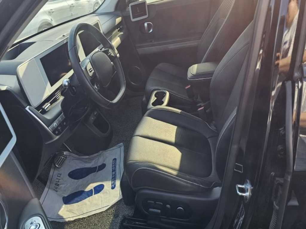 HYUNDAI Ioniq 5 - Vista 5