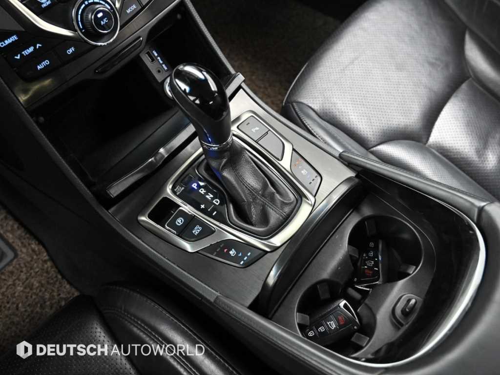 HYUNDAI Grandeur - Vista 9