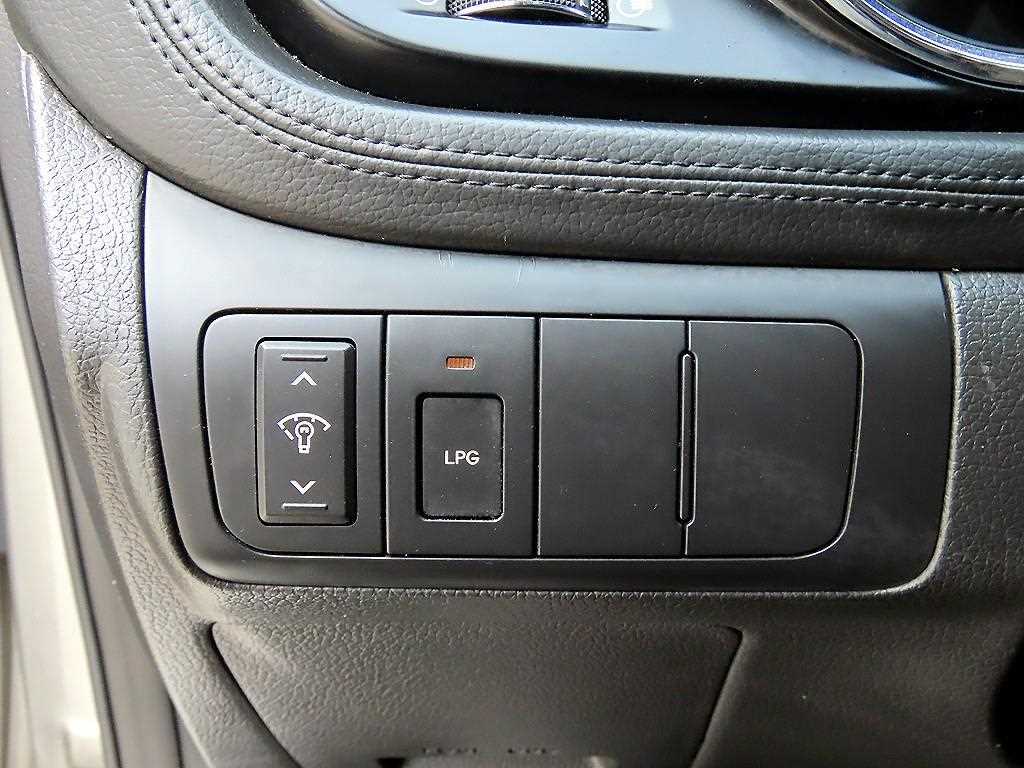 KIA K5 - Vista 12