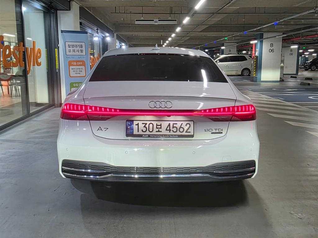 Audi A7 - Vista 5