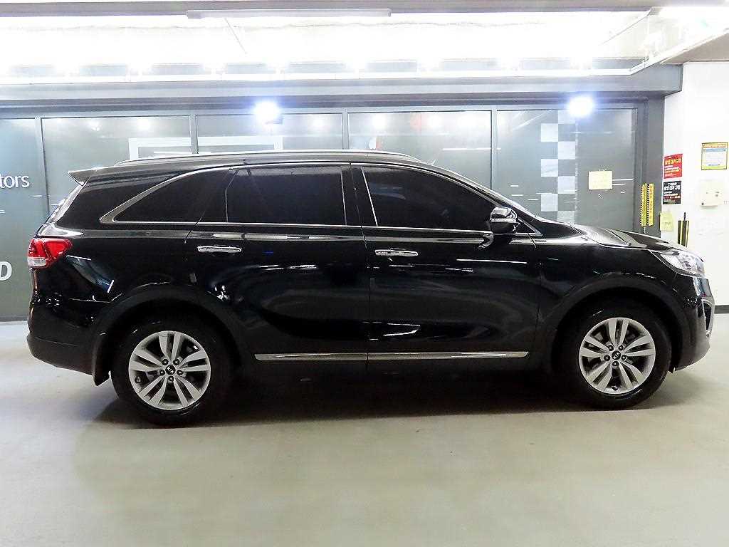 KIA Sorento - Vista 3