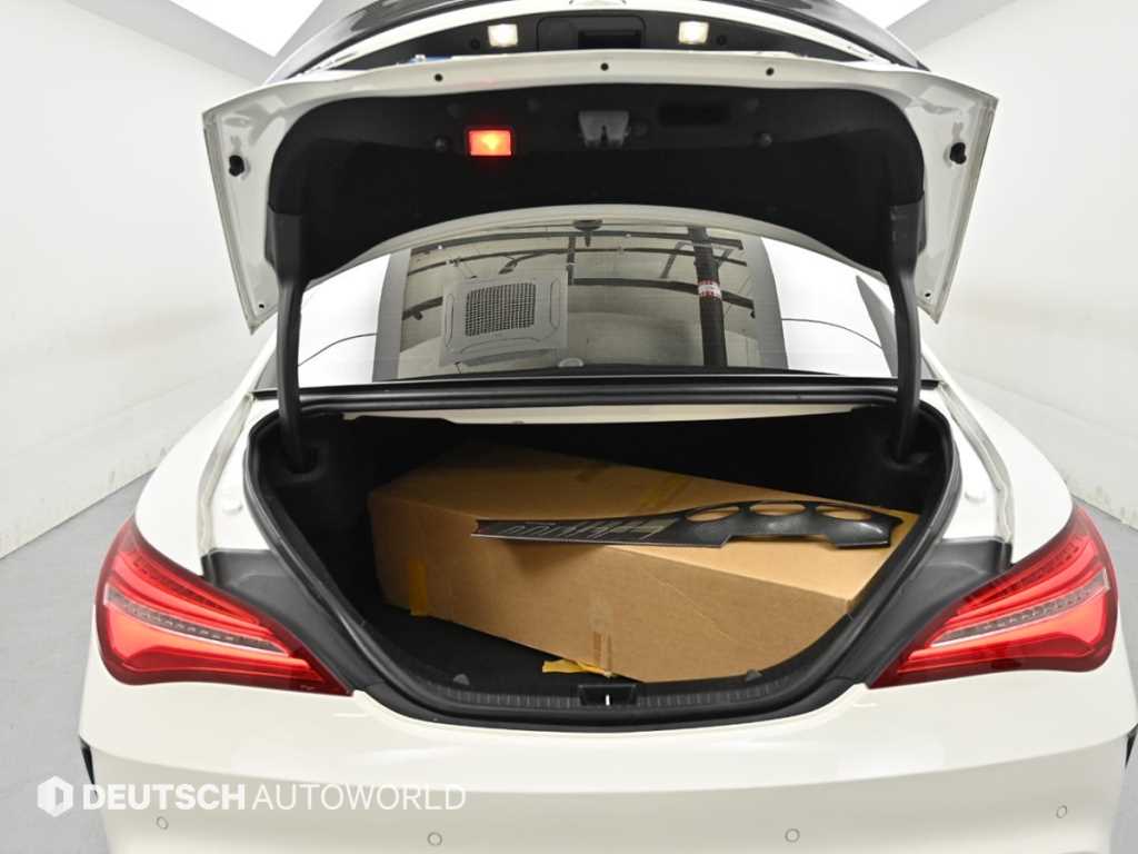 Mercedes Benz CLA Class 2018 Blanco - Importación desde Corea - HF Imports Iquique - Foto 19