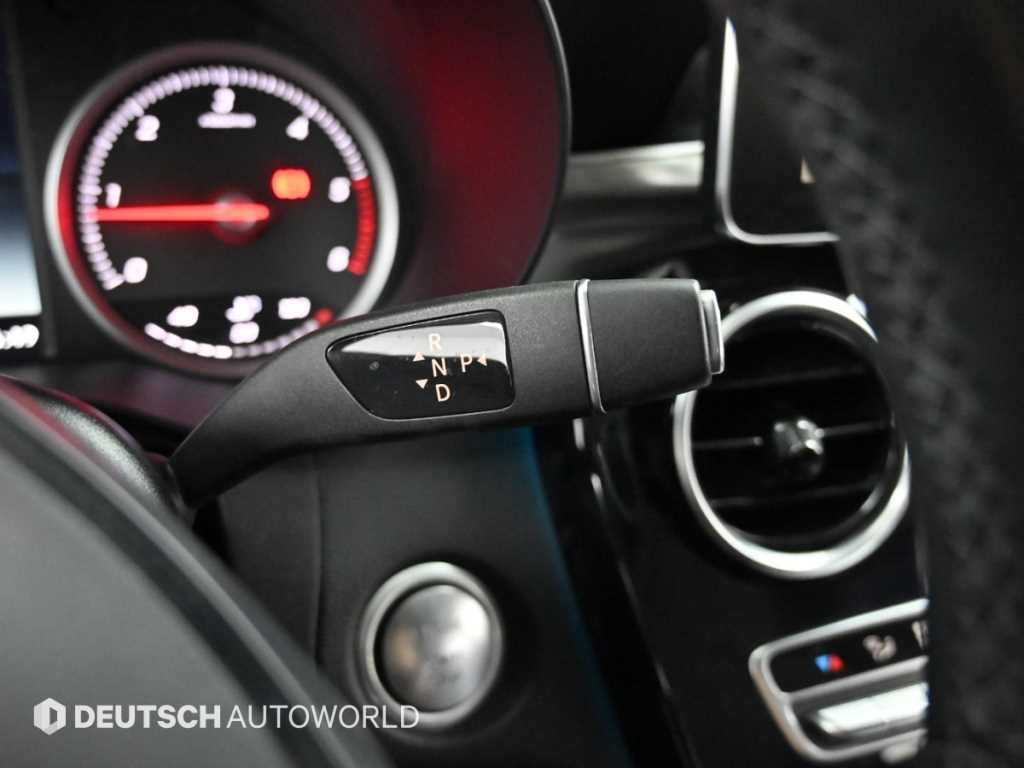Mercedes Benz GLC Class - Vista 9