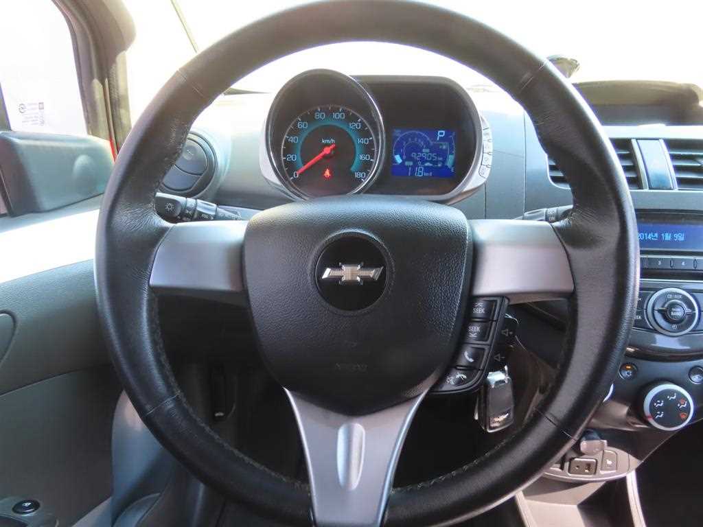 Chevrolet Spark - Vista 11