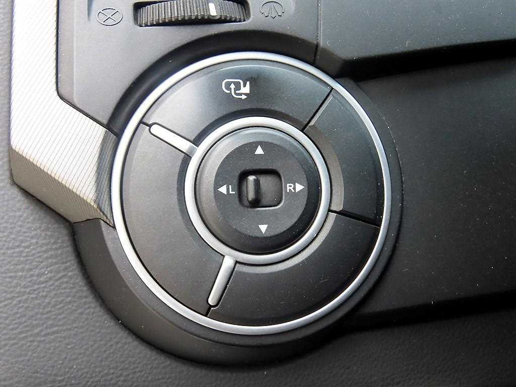 Ssangyong Korando - Vista 12