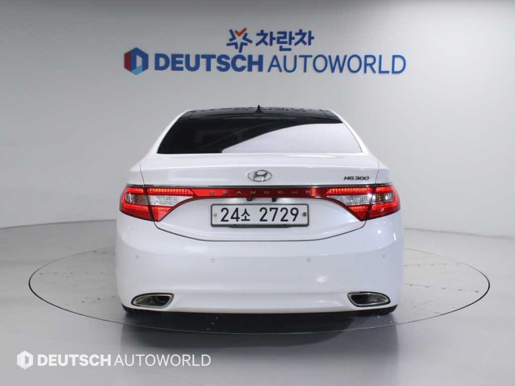 HYUNDAI Grandeur - Vista 4