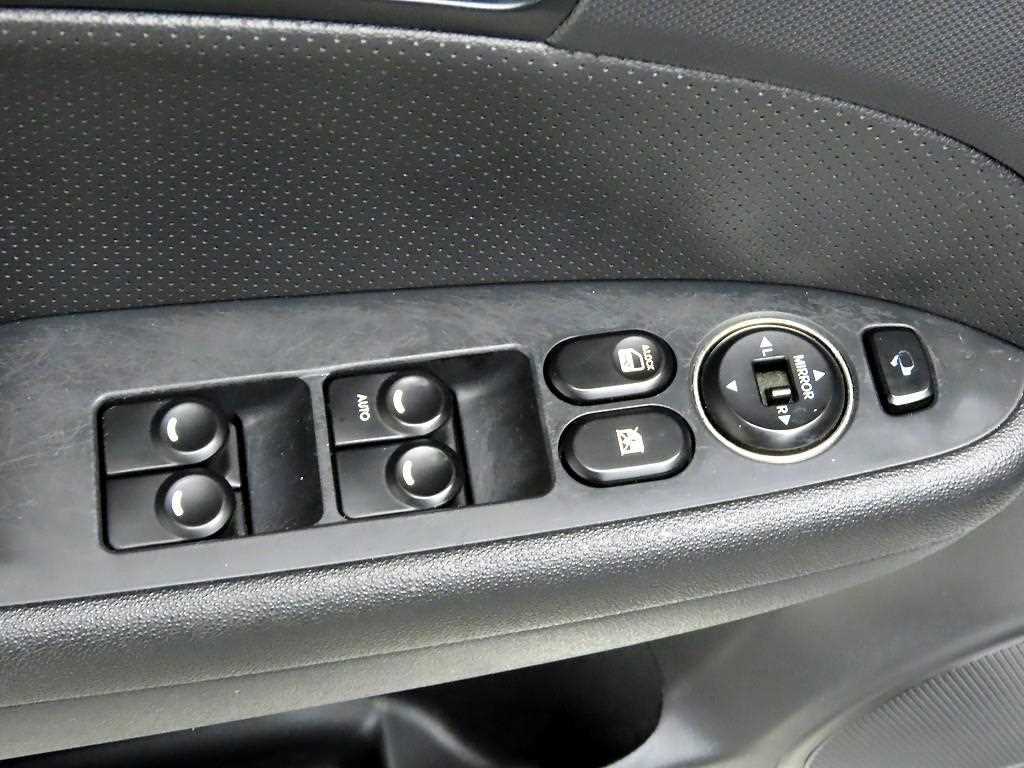HYUNDAI i30 - Vista 12