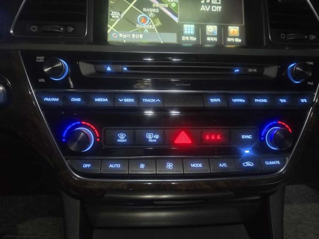 HYUNDAI Aslan - Vista 5