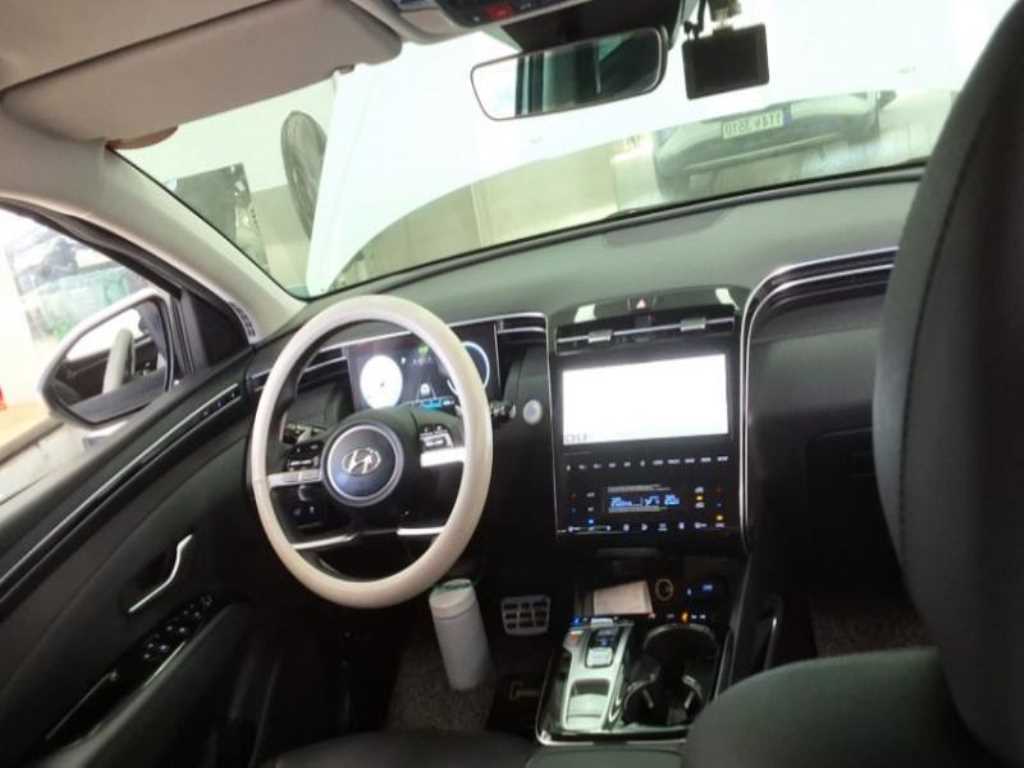 HYUNDAI Tucson - Vista 4
