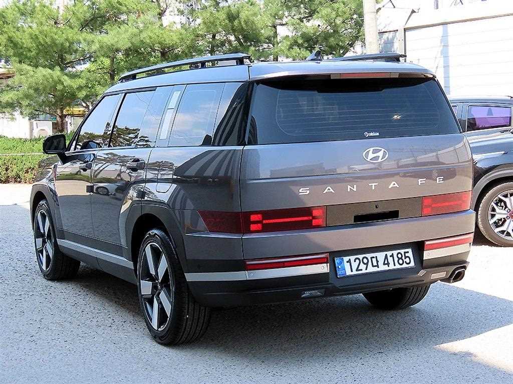HYUNDAI Santa Fe - Vista 3