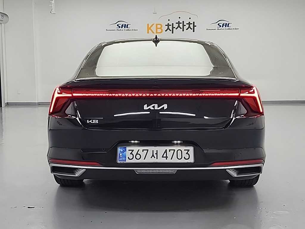 KIA K8 - Vista 3