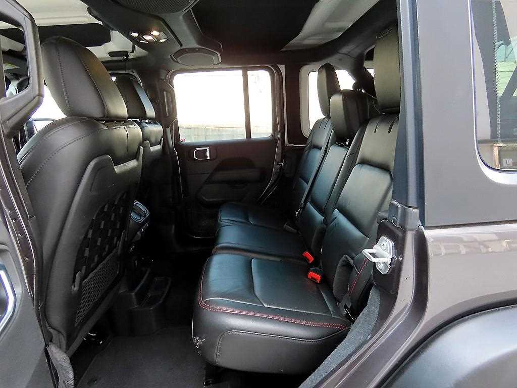 Jeep Wrangler - Vista 6