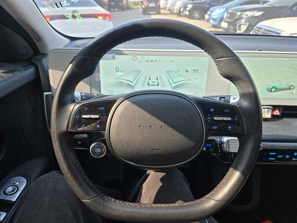 HYUNDAI Ioniq 5 - Vista 8