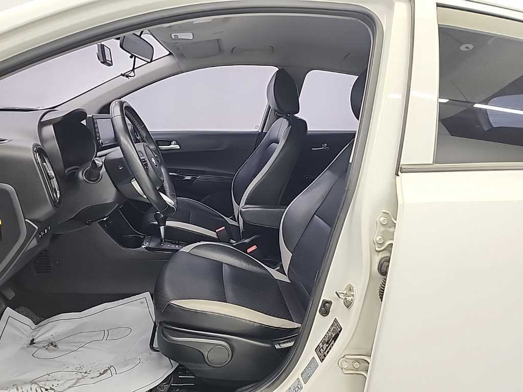 KIA Morning - Vista 11