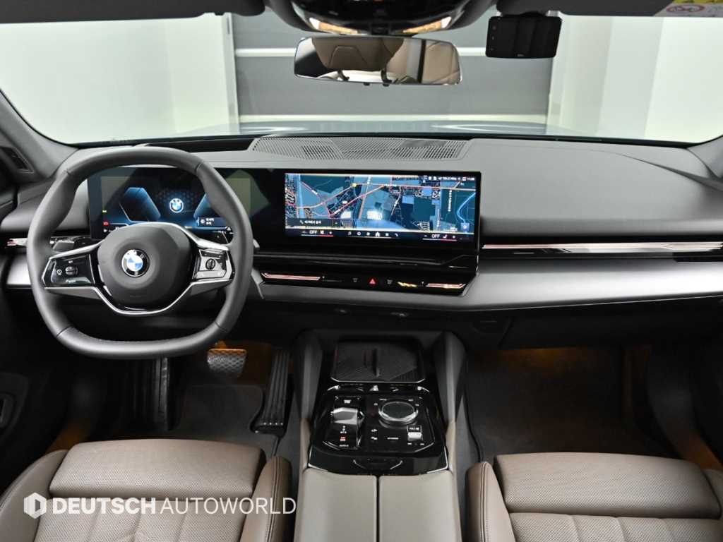 BMW 5 Series - Vista 8