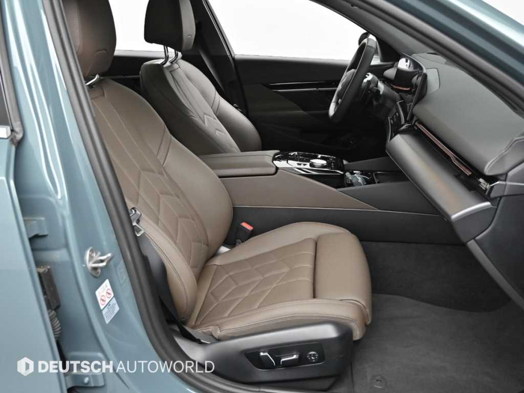 BMW 5 Series - Vista 10
