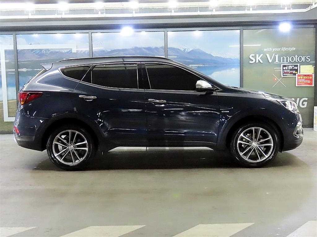 HYUNDAI Santa Fe - Vista 3