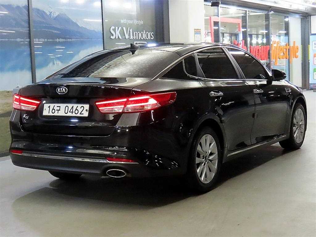 KIA K5 - Vista 4