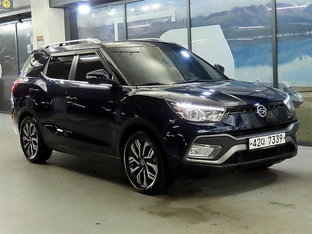Ssangyong Tivoli 2018 Blanco - Importación desde Corea - HF Imports Iquique - Foto 1