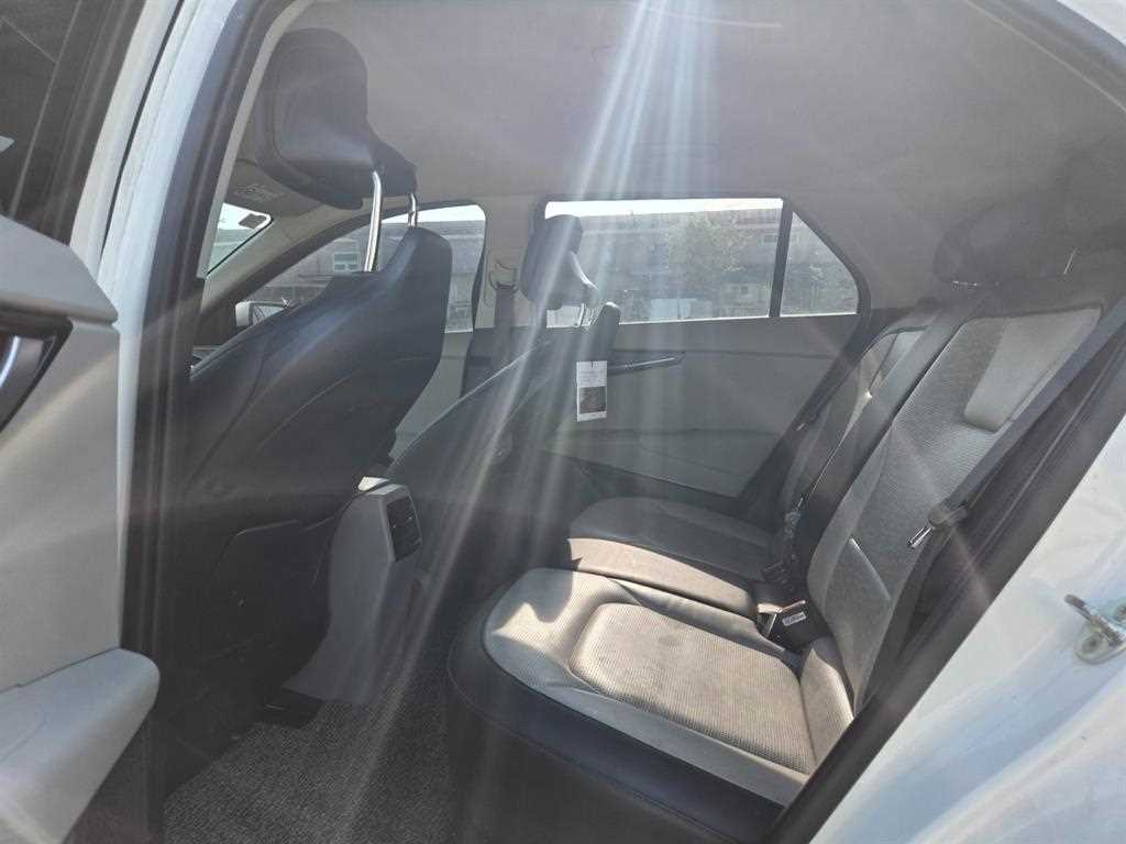 KIA Niro 2023 Blanco - Importación desde Corea - HF Imports Iquique - Foto 17