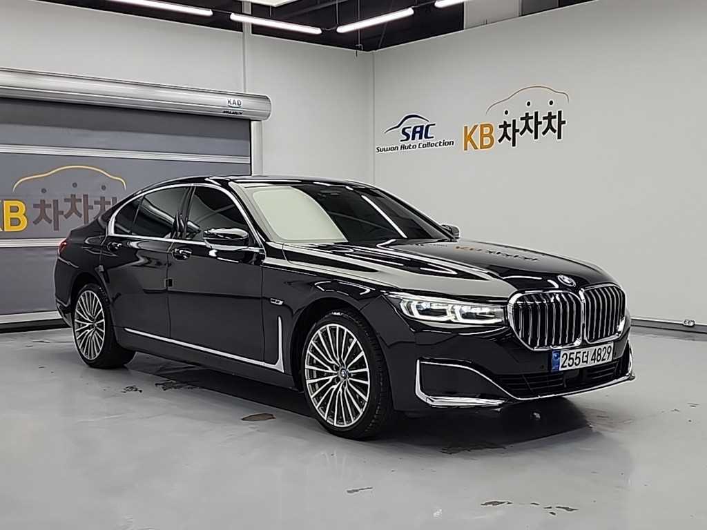 BMW 7 Series - Vista 4