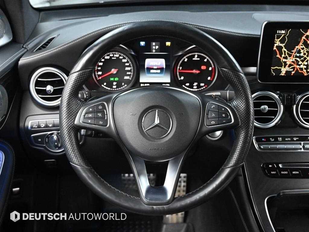 Mercedes Benz GLC Class 2017 Negro - Importación desde Corea - HF Imports Iquique - Foto 13