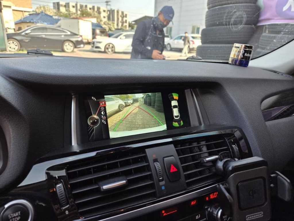 BMW X4 - Vista 7