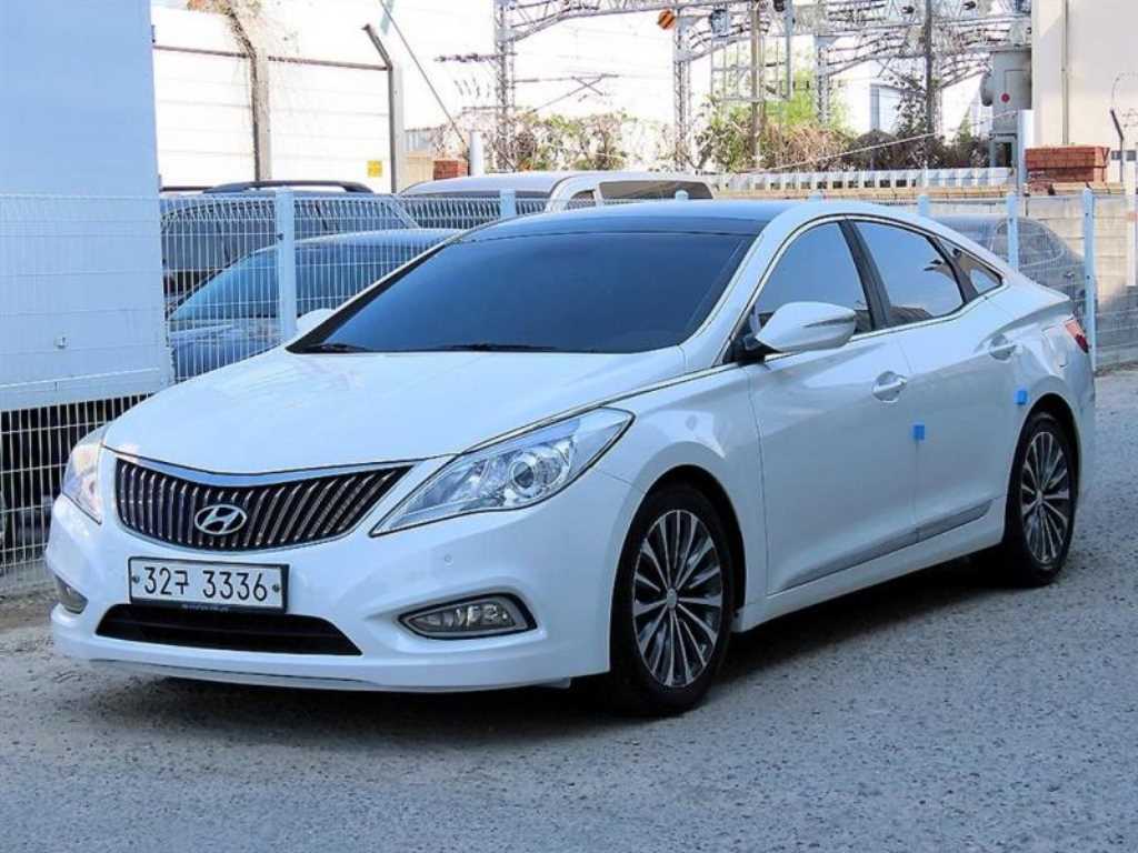 HYUNDAI Grandeur - Vista 2