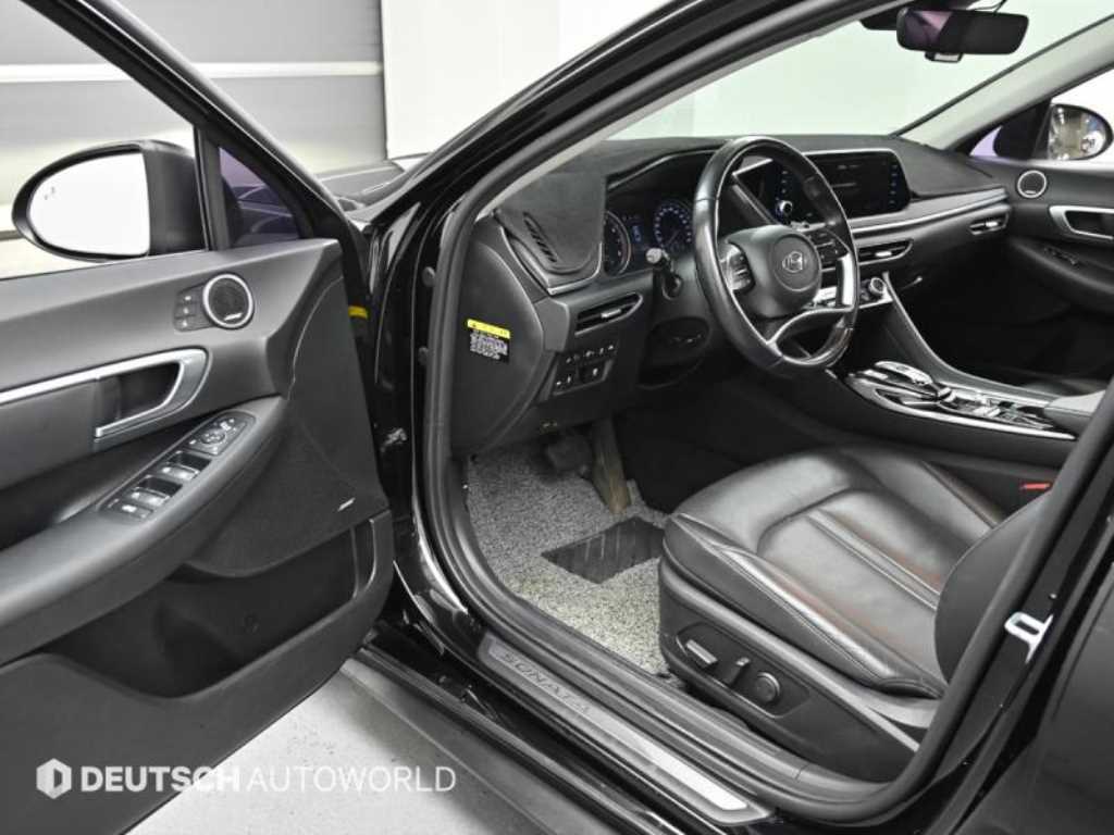 HYUNDAI Sonata - Vista 11