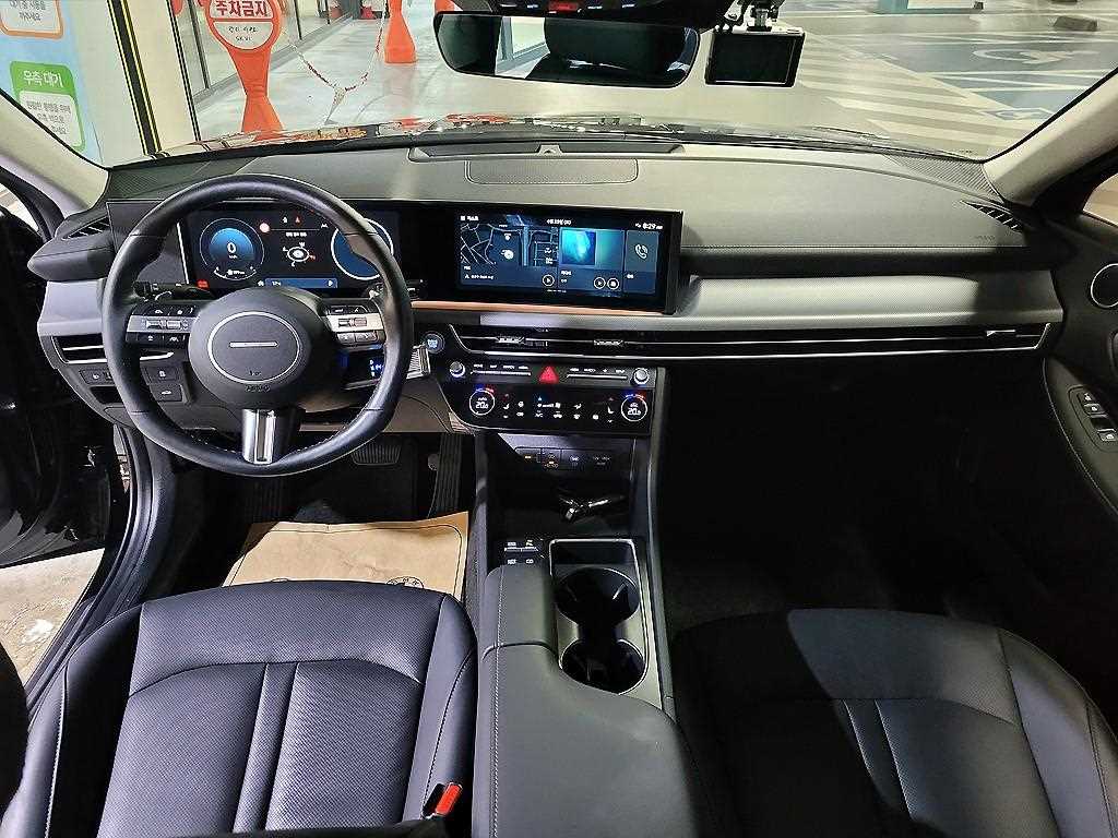 HYUNDAI Sonata - Vista 6