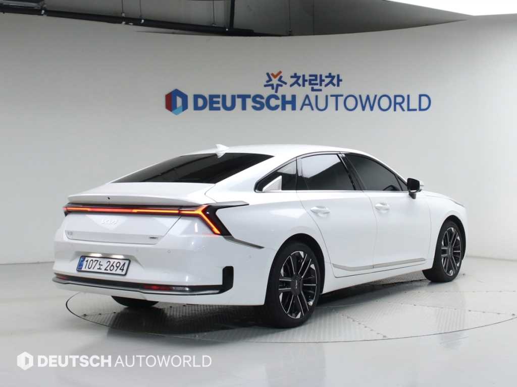 KIA K8 - Vista 2