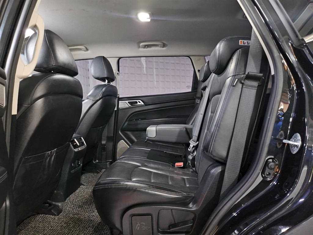 Ssangyong Rexton - Vista 7