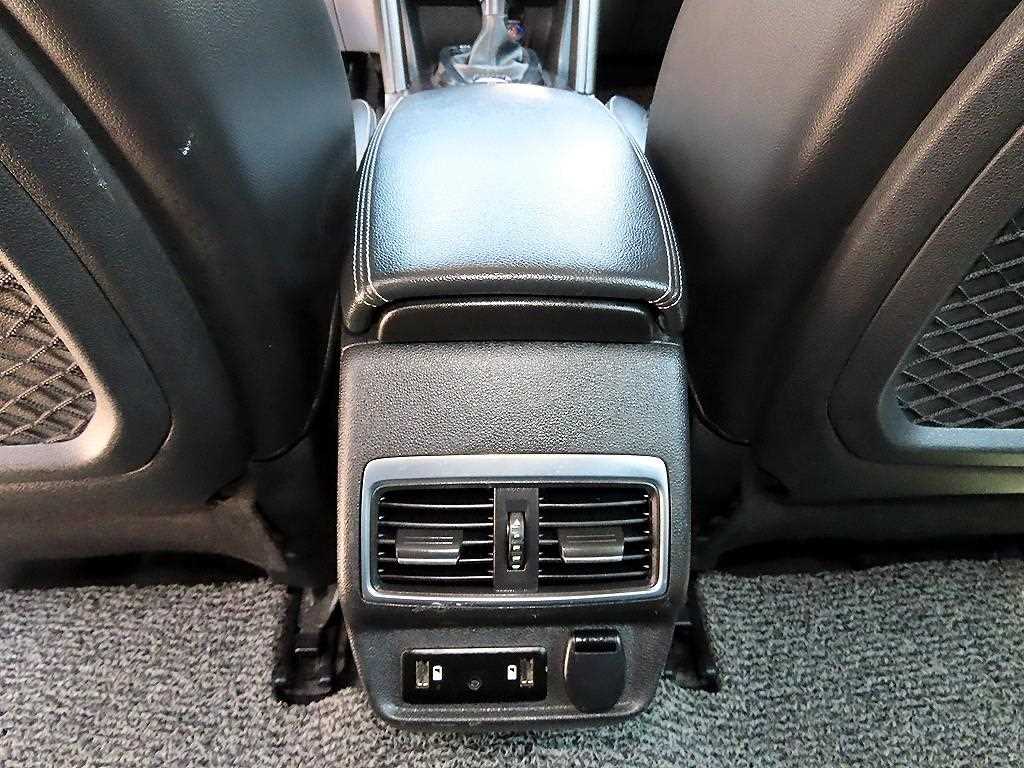SAMSUNG QM6 2017 Blanco - Importación desde Corea - HF Imports Iquique - Foto 17