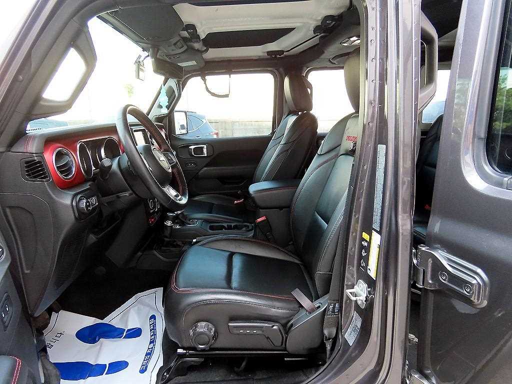 Jeep Wrangler - Vista 5